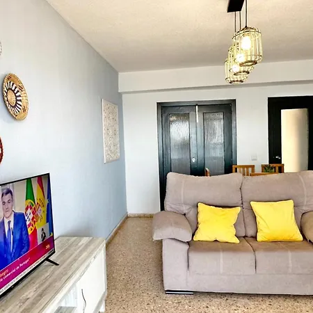 Apartment Neptuno Gandia Primera Linea - Alquiler Familias Playa de Gandia