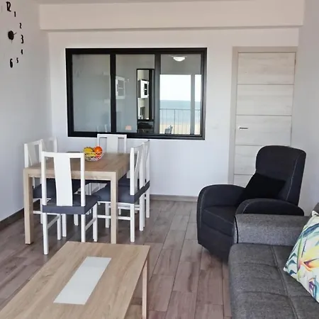 Neptuno Gandia Primera Linea - Alquiler Familias Playa de Gandia