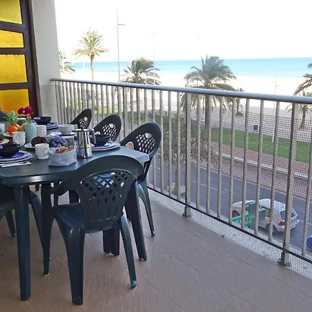 Apartment Neptuno Gandia Primera Linea - Alquiler Familias