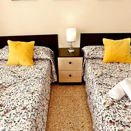 Apartment Neptuno Gandia Primera Linea - Alquiler Familias Playa de Gandia