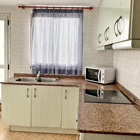 Apartment Neptuno Gandia Primera Linea - Alquiler Familias