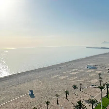 Apartman Neptuno Gandia Primera Linea - Alquiler Familias *