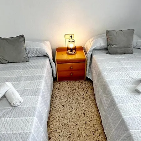 Apartman Neptuno Gandia Primera Linea - Alquiler Familias *