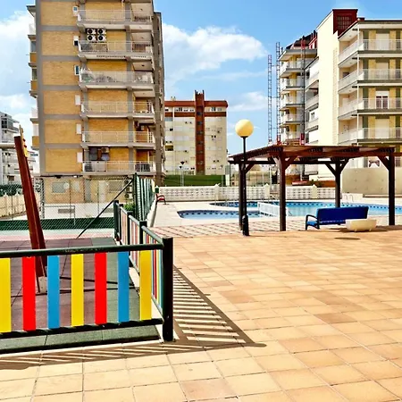 Neptuno Gandia Primera Linea - Alquiler Familias * Playa de Gandia